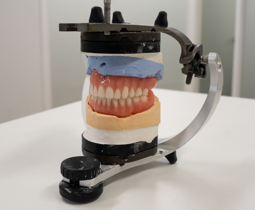 Noodprothese Kuntgebit Zeewolde